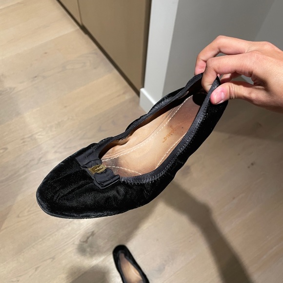 My Ferragamo Velvet Flats - Picture 6 of 7